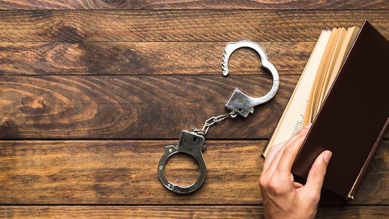 evitar entrar en prisión tras una sentencia penal 